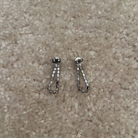 Pierced dangle sparkly earrings. - Picture 2 of 4